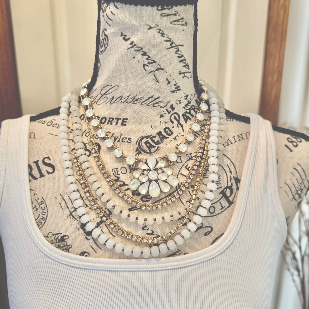 WHBM CONVERTIBLE BEACH & RHINESTONE MULTI-ROW NECKLACE
